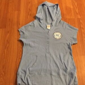 Creative Apparel short sleeve shirt with hoodie XL (V)